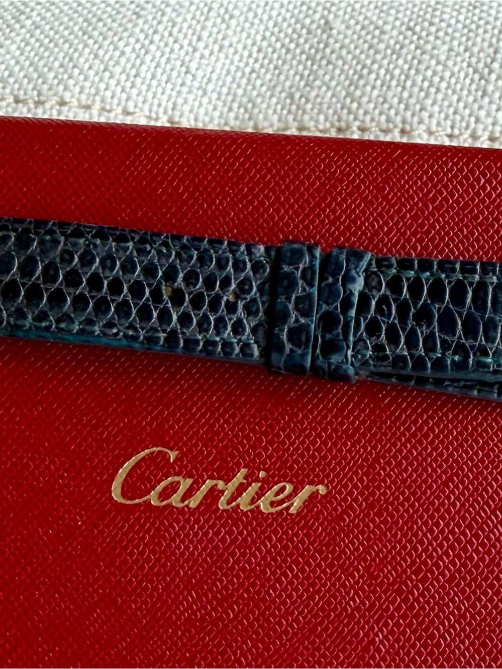 CARTIER watch Lizard bands vintage from Paris authentic - Picture 2 of 8